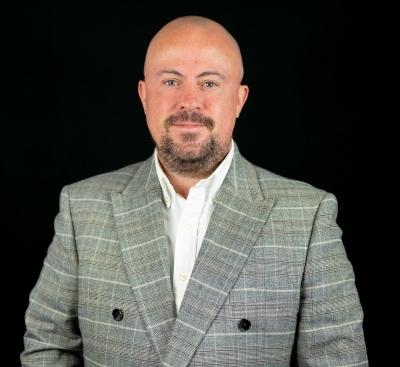 Nik Broumley